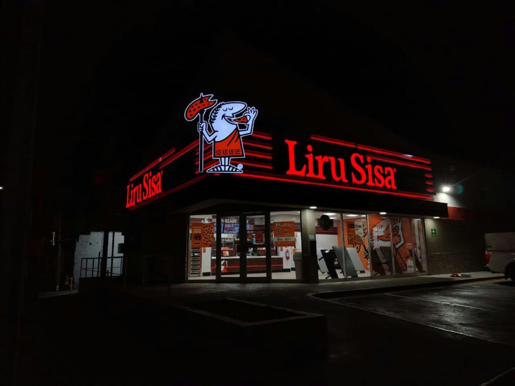 Letras en Fachada